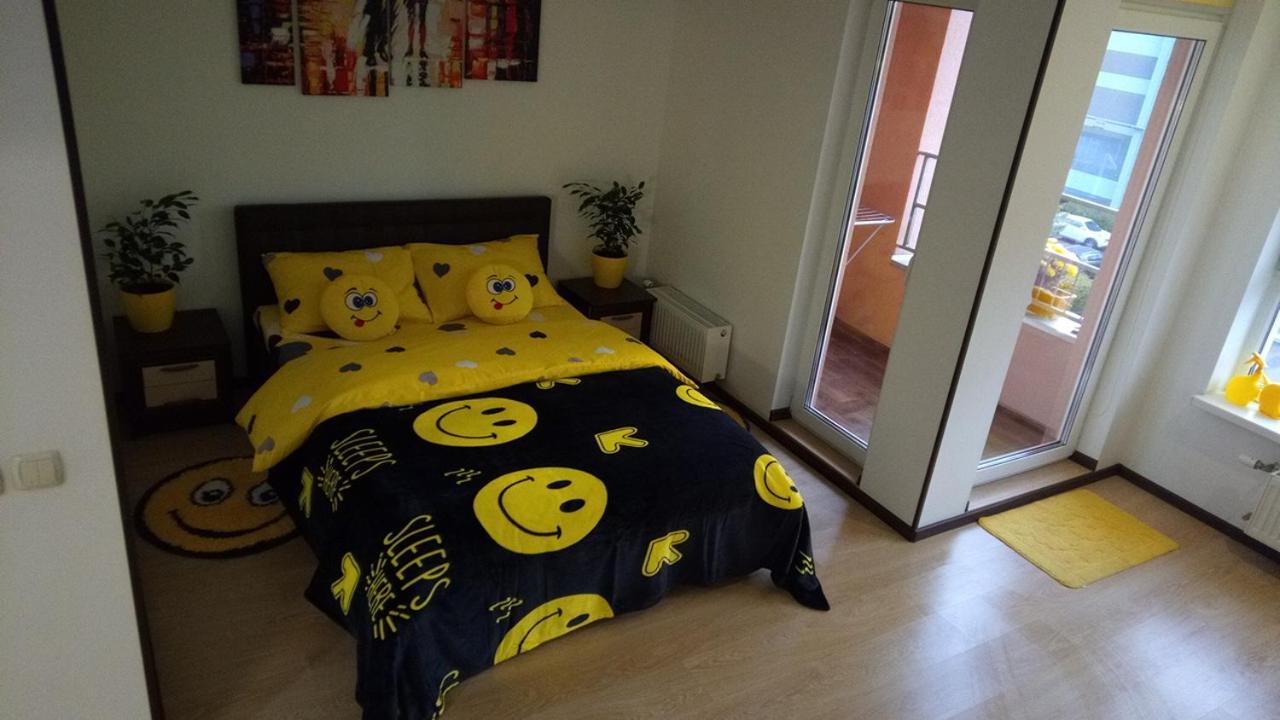 Positive Smile Studio Apartment In The Colorful Comfort Town Residental Complex. Kt-06. Kyiv Exterior photo